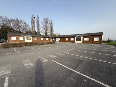Vend cabinet dans maison de santé