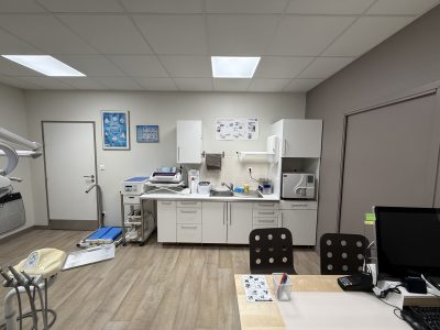 Vend cabinet dans maison de santé