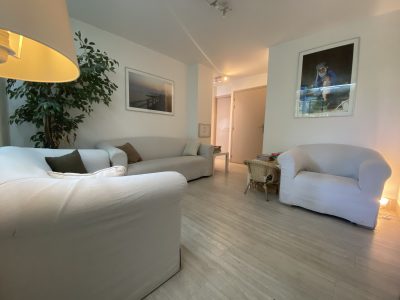 PIECE à LOUER 10 M2 + Terrasse à BOULOGNE en RDC accès PMR